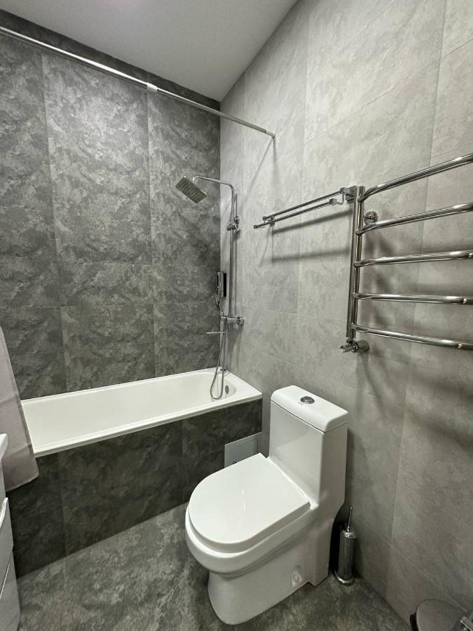 Vip Hotel Tashkent Esterno foto