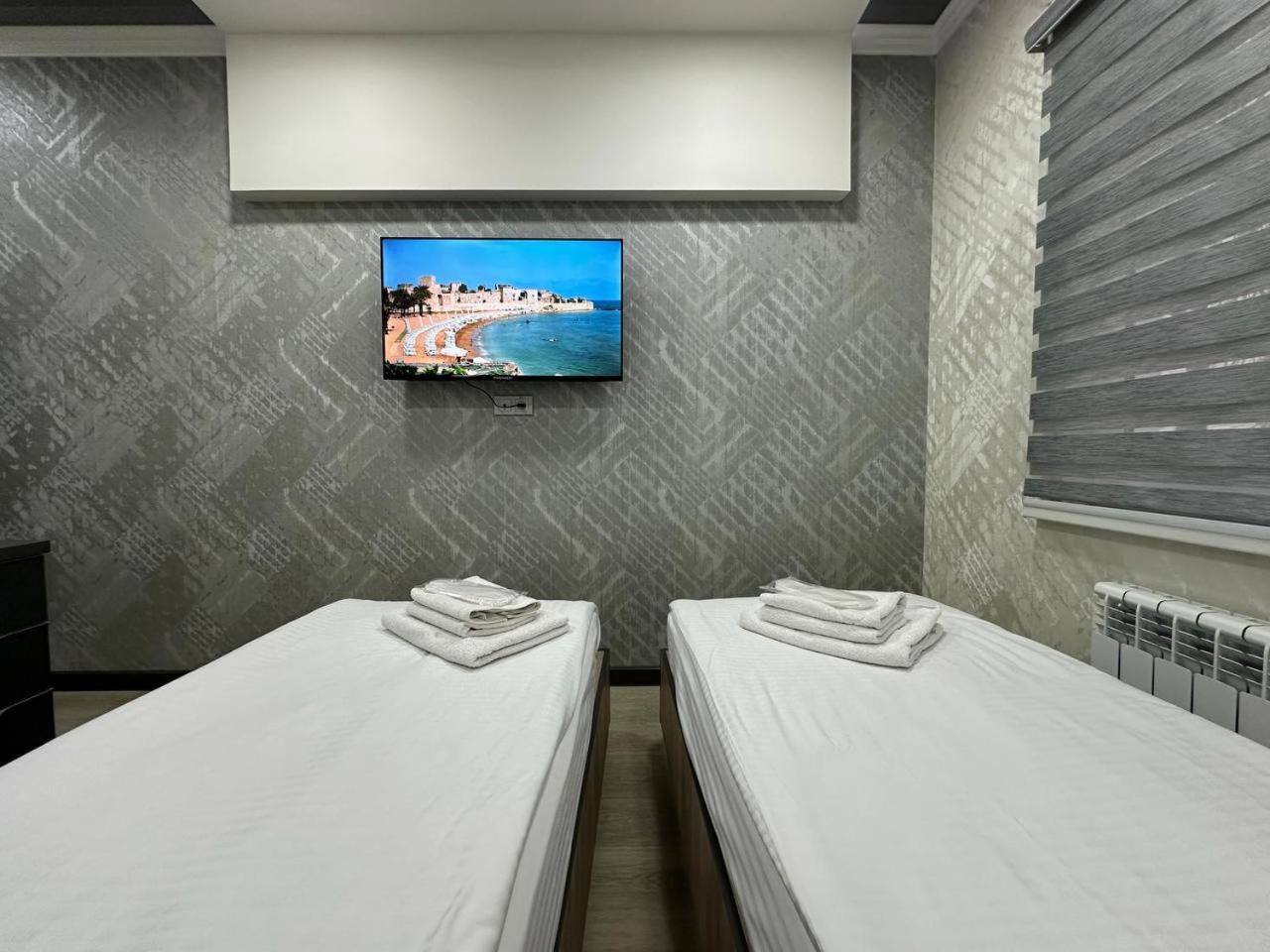 Vip Hotel Tashkent Esterno foto